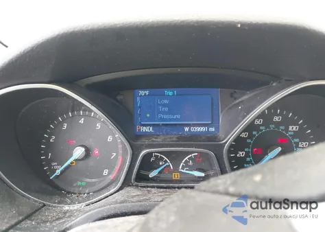 2014 Ford Focus Se z USA, uszkodzony, nr VIN 1FADP3F26EL411955